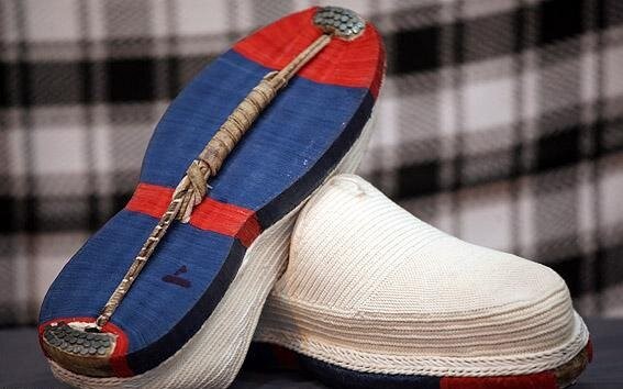 تولید کفش گیوه رنگی زنانه با کیفیت بالا